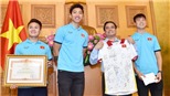 Đội tuyển Việt Nam nhận bằng khen của Thủ tướng Chính phủ