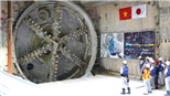 Đón máy khoan hầm thứ 2 tuyến metro Bến Thành-Suối Tiên