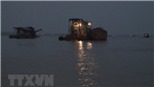 Vụ cát tặc lộng hành gần tàu cảnh sát: Sẽ xử lý nghiêm nếu vi phạm