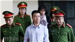 Chùm ảnh: Ngày thứ bảy xét xử sơ thẩm vụ án đánh bạc nghìn tỷ tại Phú Thọ
