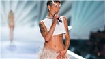 'Without Me' của Halsey: Sự phi lý muôn thuở của tình yêu
