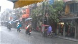 Bắc Bộ trời rét, Trung Bộ và Nam Bộ mưa dông