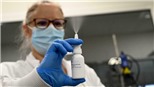 Thuốc kháng virus dạng xịt của Nga có thể chống lại tất cả các biến thể của virus SARS-CoV-2