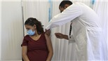 Tiêm chủng ngừa Covid-19 không làm tăng nguy cơ biến chứng thai kỳ