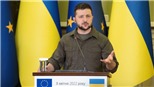 Tổng thống Ukraine Volodymyr Zelensky đề nghị trao đổi tù nhân với Nga