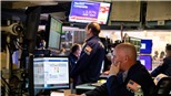 Chứng khoán Mỹ và châu Âu đỏ lửa trước nỗi lo lạm phát