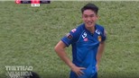 VIDEO: Tấn Sinh vào bóng ghê rợn như Quế Ngọc Hải, Minh Vương may mắn thoát chấn thương