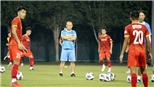 Bóng đá Việt Nam: Lo World Cup và cả AFF Cup