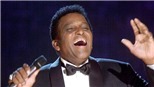 Siêu sao nhạc đồng quê Charley Pride qua đời ở tuổi 86