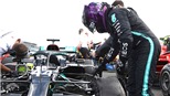 Dư âm chặng British Grand Prix: Đằng sau chiến thắng bằng… 3 lốp của Hamilton