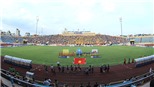Trái bóng V-League vẫn lăn