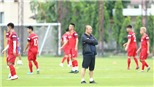 Hoãn các trận vòng loại World Cup 2022: Thầy Park lại đau đầu