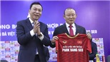 BLV Vũ Quang Huy: 'Cột mốc lịch sử vẫn chờ bóng đá nước nhà ở phía trước…'