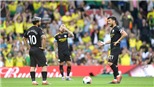 Man City thua sốc vì sai lầm của Guardiola