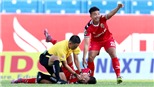 Đá bóng, nghề nguy hiểm