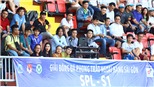 Thượng đế và tấm vé bóng đá