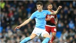 Man City: 'Hòn đá' John đang dần rắn rỏi hơn