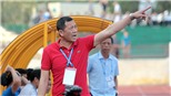 Nghịch lý sân Vinh