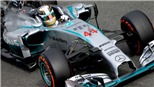 Vì sao Mercedes mùa này chậm hơn?