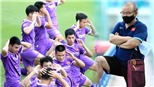 Đội tuyển Việt Nam đá thế cửa dưới