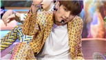 Fan dán mắt xem hình ảnh GIF cho thấy kỹ năng nhảy siêu việt của Jungkook BTS