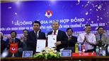 VIDEO: Trao giải V-League Awards 2019, HLV Park Hang Seo và VFF kí hợp đồng mới