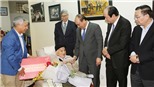 Thủ tướng Nguyễn Xuân Phúc thăm, chúc Tết các nhà khoa học lão thành tại Hà Nội
