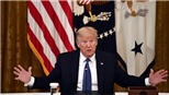 Mỹ: Tổng thống Donald Trump dọa đóng cửa các công ty truyền thông xã hội