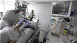 Dịch COVID-19: Chuyên gia Pháp cảnh báo virus SARS-CoV-2 đang lây lan nhanh hơn