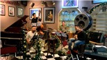 Nghệ sĩ Quyền Thiện Đắc chơi jazz với quan họ 