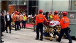 Vụ cháy Trung tâm Thương mại thế giới tại Hong Kong: 150 người vẫn bị mắc kẹt