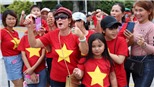 VIDEO: Người Việt ở Philippines cổ vũ đội tuyển U22 Việt Nam