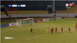 VIDEO: Thủ môn Kim Thanh bay người cứu thua 11m đẹp mắt