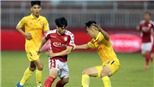 Công Phượng giành cú đúp giải thưởng tháng tại V-League