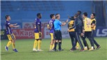 VIDEO: HLV Chu Đình Nghiêm bị cấm chỉ đạo, Hà Nội FC tổn thất lớn