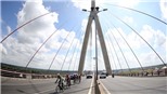 Tay đua Quân đội ăn mừng độc đáo khi thắng chặng
