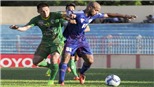 Ngoại binh Quảng Nam đứt dây chằng, lên thẳng xe cấp cứu