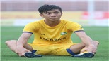 Học trò HLV Park Hang Seo 'làm nóng' sân Thống Nhất
