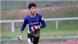 Thay Bùi Tiến Dũng, Phí Minh Long như 'lên đồng'