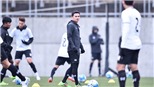 CĐV Việt Nam muốn Kiatisak là 'Pele Đông Nam Á'