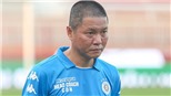 HLV Chu Đình Nghiêm: 'Nhân viên khiêng cáng ném cầu thủ Hà Nội'