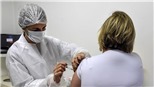 Anh đạt tiến triển tích cực trong bào chế vaccine ngừa COVID-19