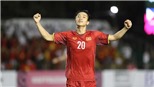 Phan Văn Đức nhận giải Cầu thủ hay nhất trận Việt Nam vs Philippines