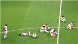 Cầu thủ Jordan đổ gục, khóc nức nở sau khi bị Việt Nam loại khỏi Asian Cup 2019