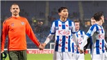 Báo Hà Lan: 'CĐV Heerenveen đã kêu gào đòi Văn Hậu ra sân. HLV Johnny Jansen quá thận trọng'