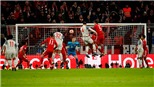 Bayern Munich 1-3 Liverpool (tổng 1-3): 'Hùm chết chẳng để lại da...'