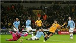 Wolves 3-2 Man City: Ederson bị đuổi, đương kim vô địch thua ngược dù dẫn trước 2-0