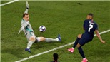 Manuel Neuer: 'Thủ môn quét' độc nhất vô nhị của bóng đá