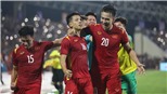 Kết quả bóng đá Việt Nam 4-0 Singapore: HLV Park thử nghiệm đội hình thành công