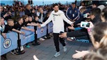 VIDEO: Manchester City hoàn tất việc chuẩn bị ra mắt Messi